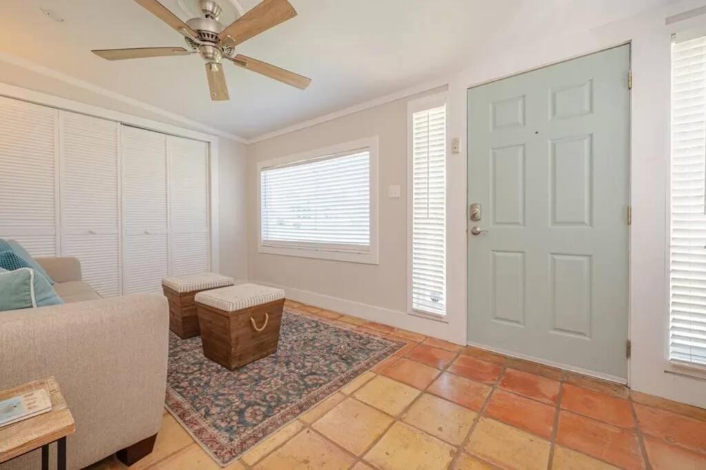 The - Downtown Holiday home